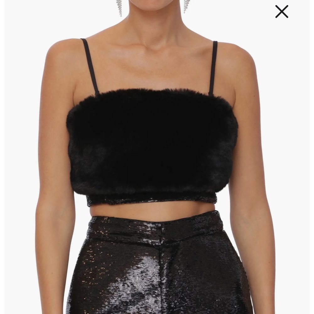 NWT Avec les Filles crop top